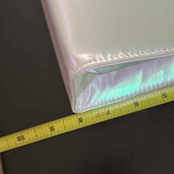 Iridescent Cosmetic Case NWOT - Picture 9 of 10